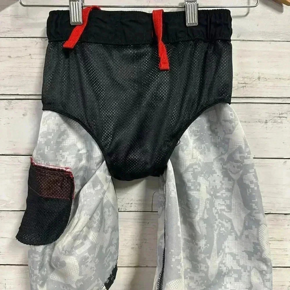 Adidas Boys Swim Trunks Size Small - Picture 5 of 5